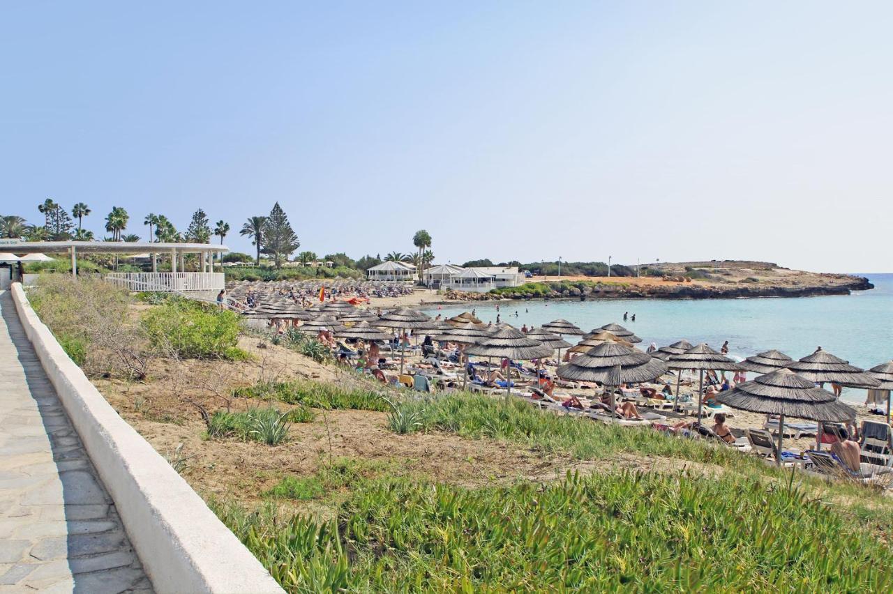 Nissi Adamite Villa Ayia Napa Bagian luar foto