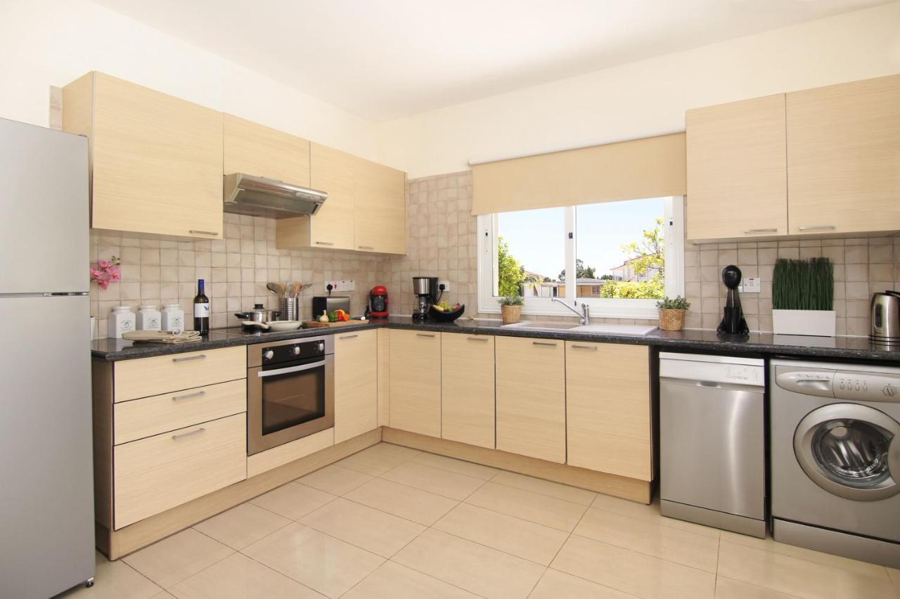Nissi Adamite Villa Ayia Napa Bagian luar foto