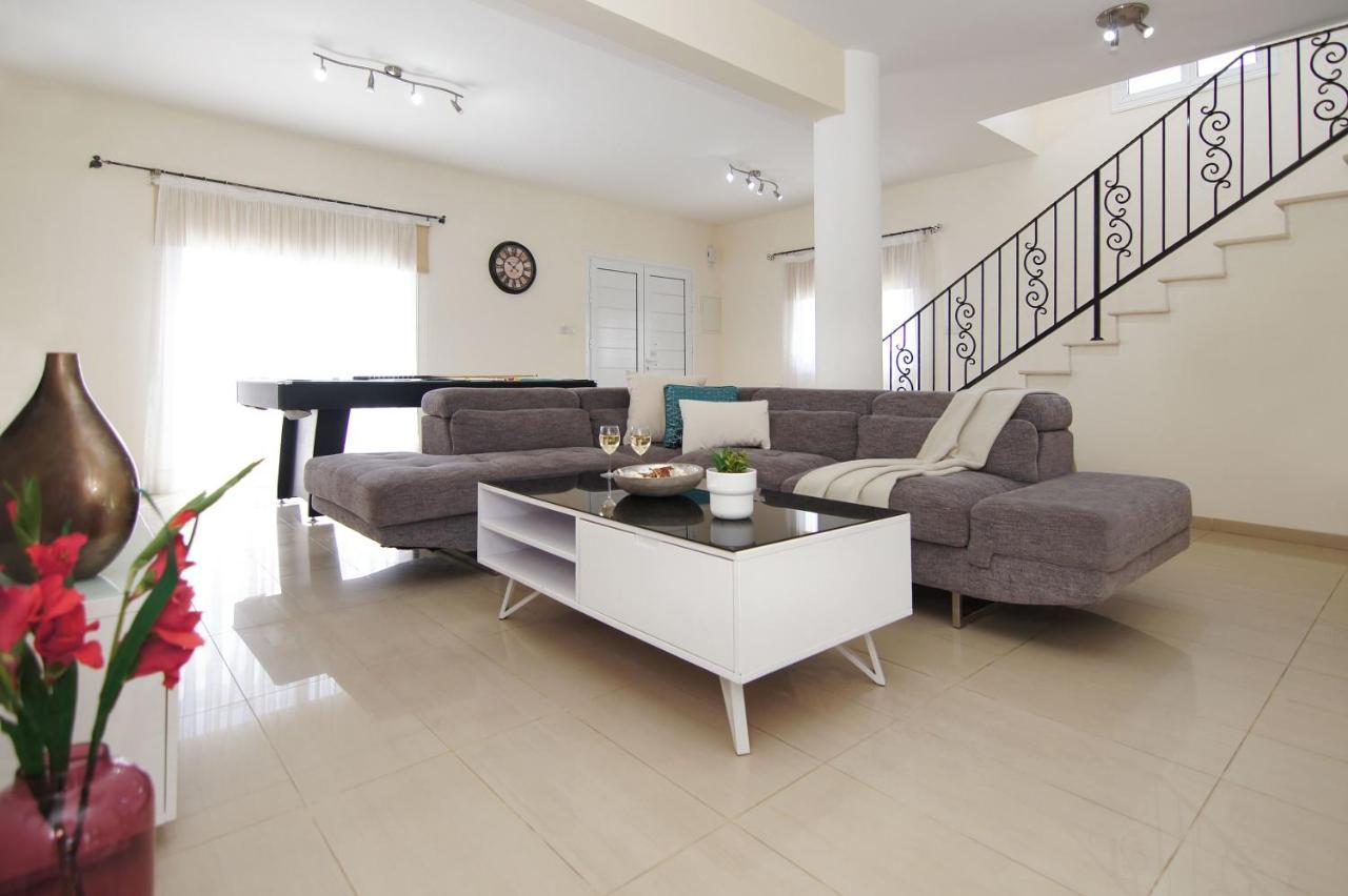 Nissi Adamite Villa Ayia Napa Bagian luar foto